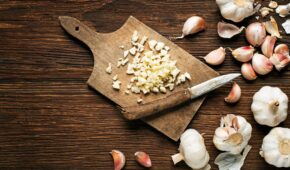 Dicas para extrair todo sabor do alho