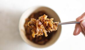 Dicas Casbri: Como fazer uma cebola caramelizada
