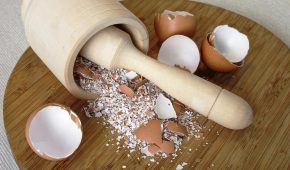 Farinha de casca de ovo: como fazer e como usar