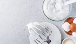 Como fazer merengue perfeito: leve, crocante e fácil com ovo Casbri